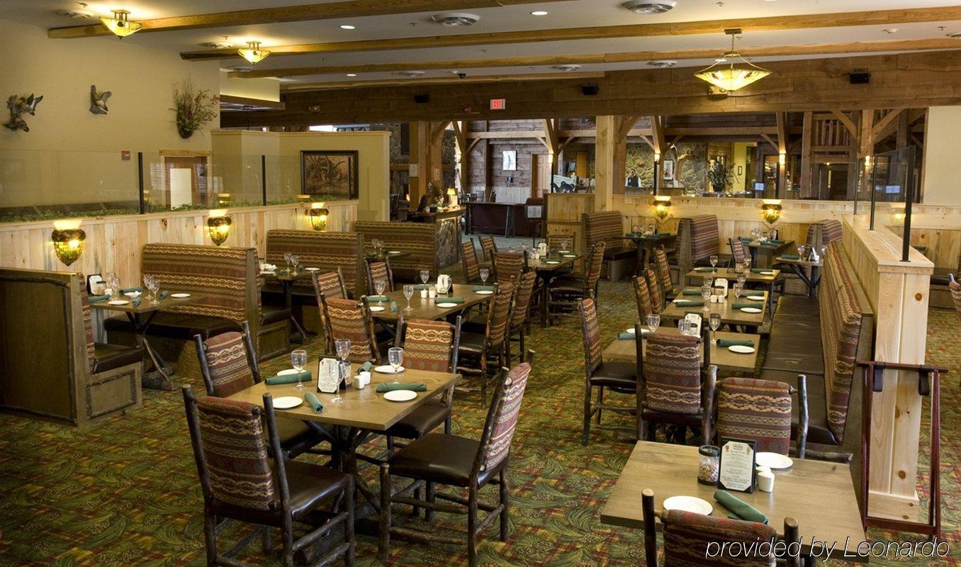 Hope Lake Lodge & Indoor Waterpark Cortland Restaurant photo
