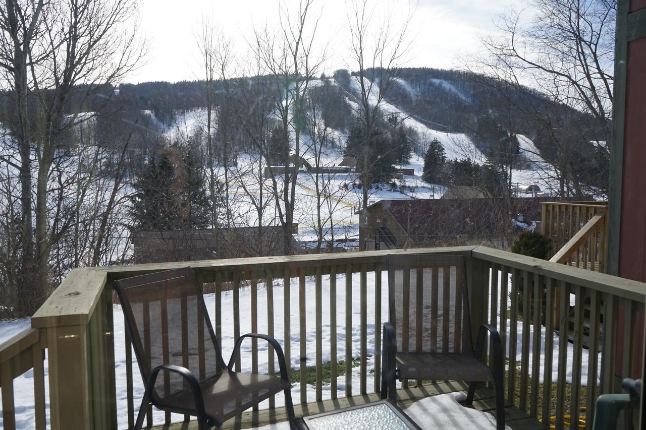Hope Lake Lodge & Indoor Waterpark Cortland Exterior photo